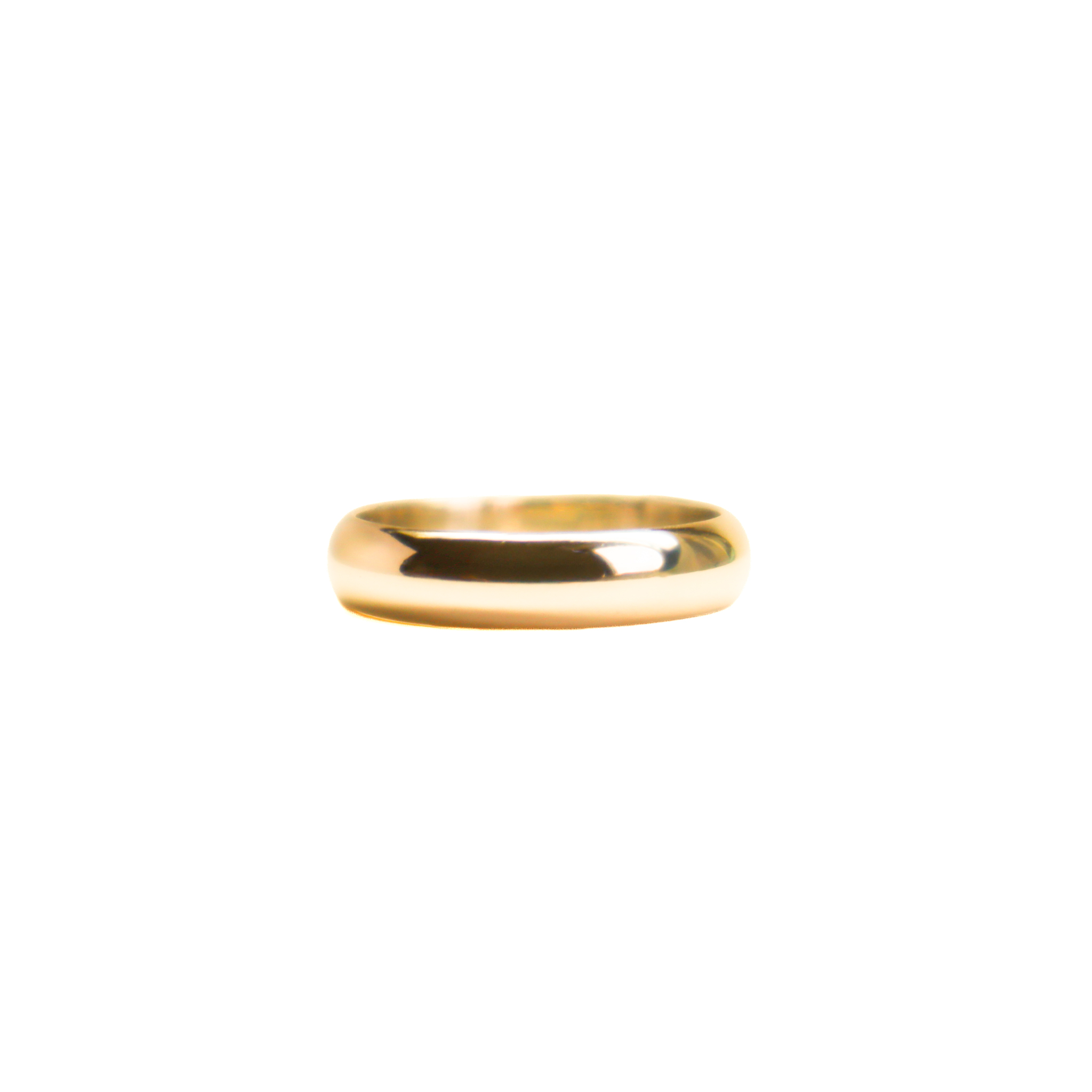 Gold Half Round Wedding Band detail